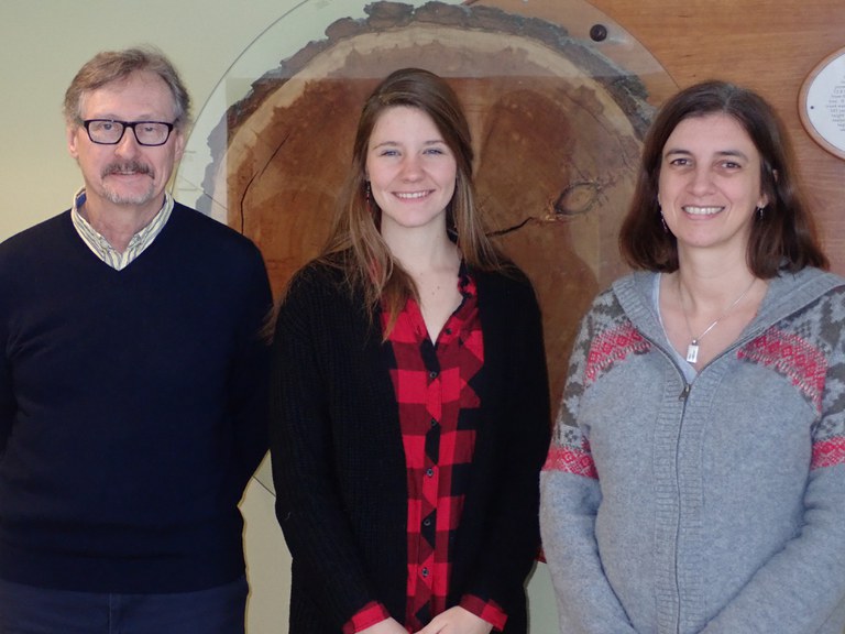 From left to right, Dr. John Carlson, Director of the Schatz Center For Tree Molecular Genetics, Abbigail Jamison, Dr. Laura Leites.